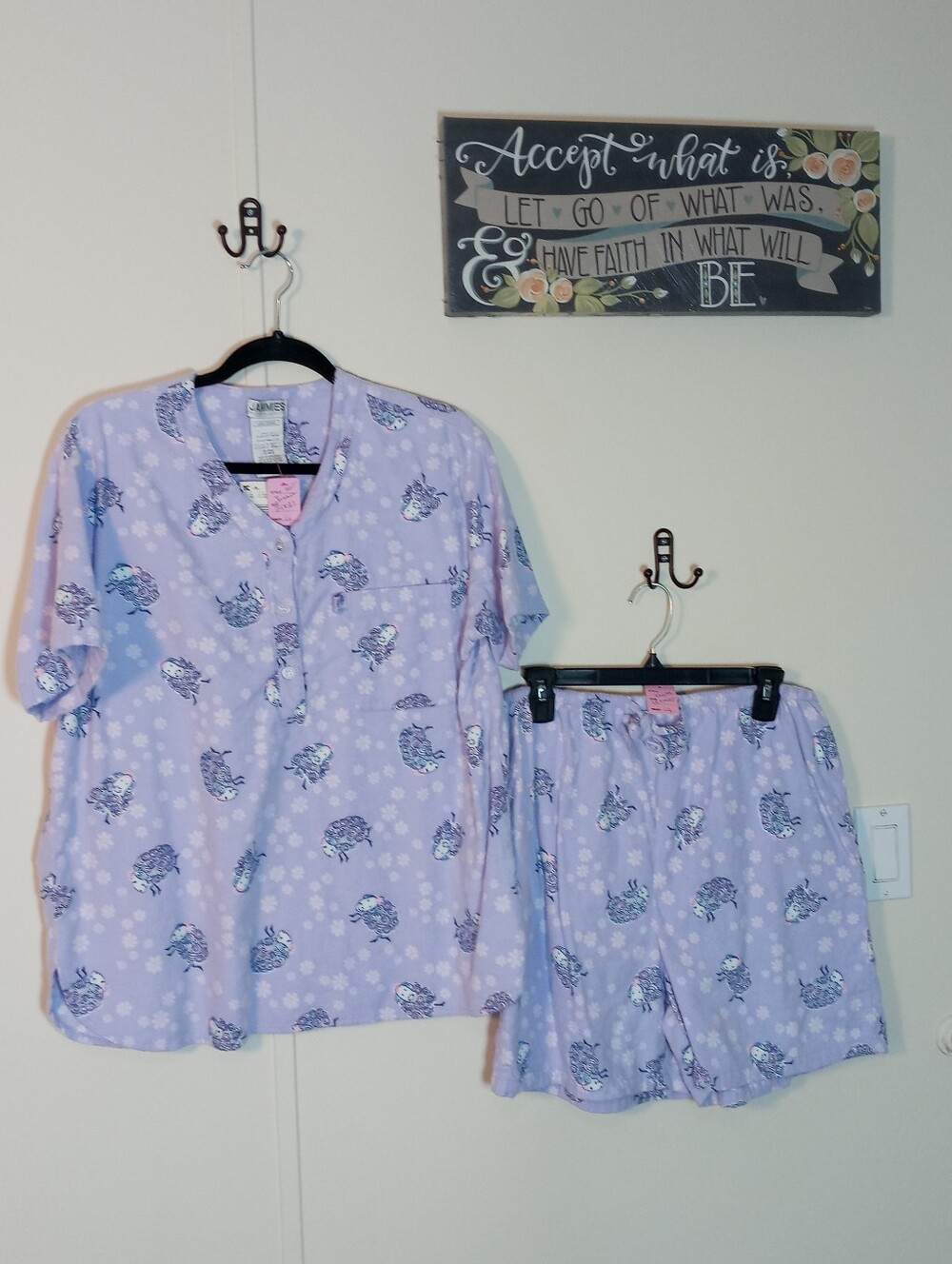 NWT Large Jammies Purple Sheep Short Sleeve Pajama Set